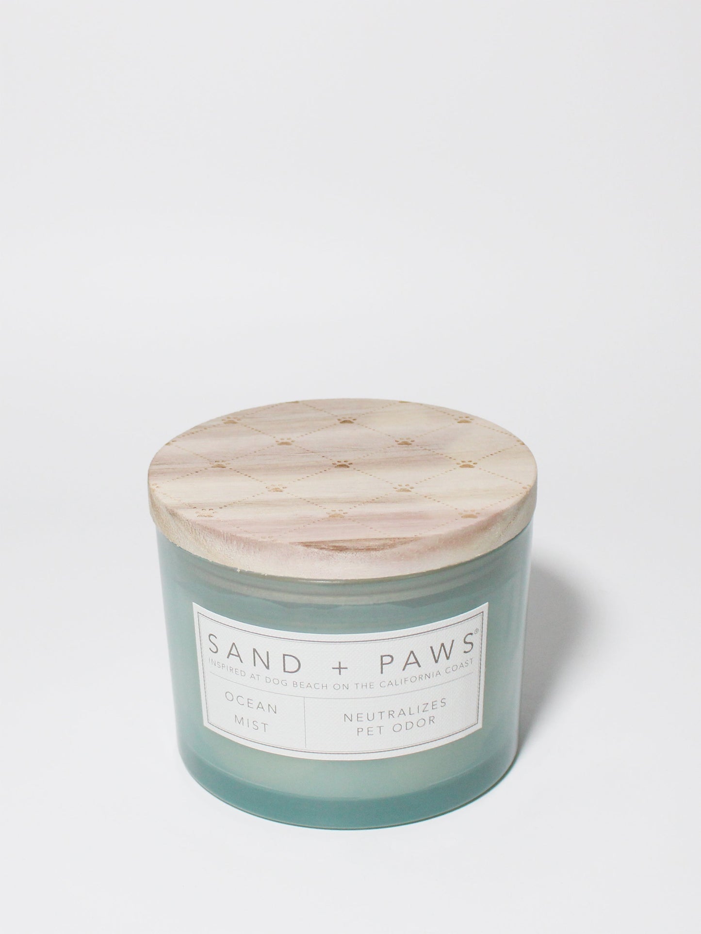 Sand + Paws Ocean Mist 12 oz scented candle